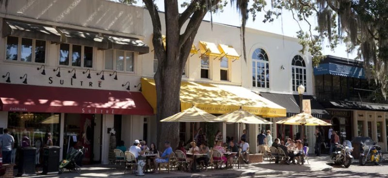 Caminhar pela Park Avenue em Winter Park Florida